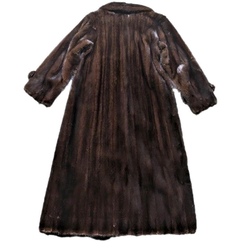 BLACKGLAMA Mink: Hakone Collection